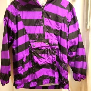Pullover ladies ski/snowboard light weight spring ski jacket